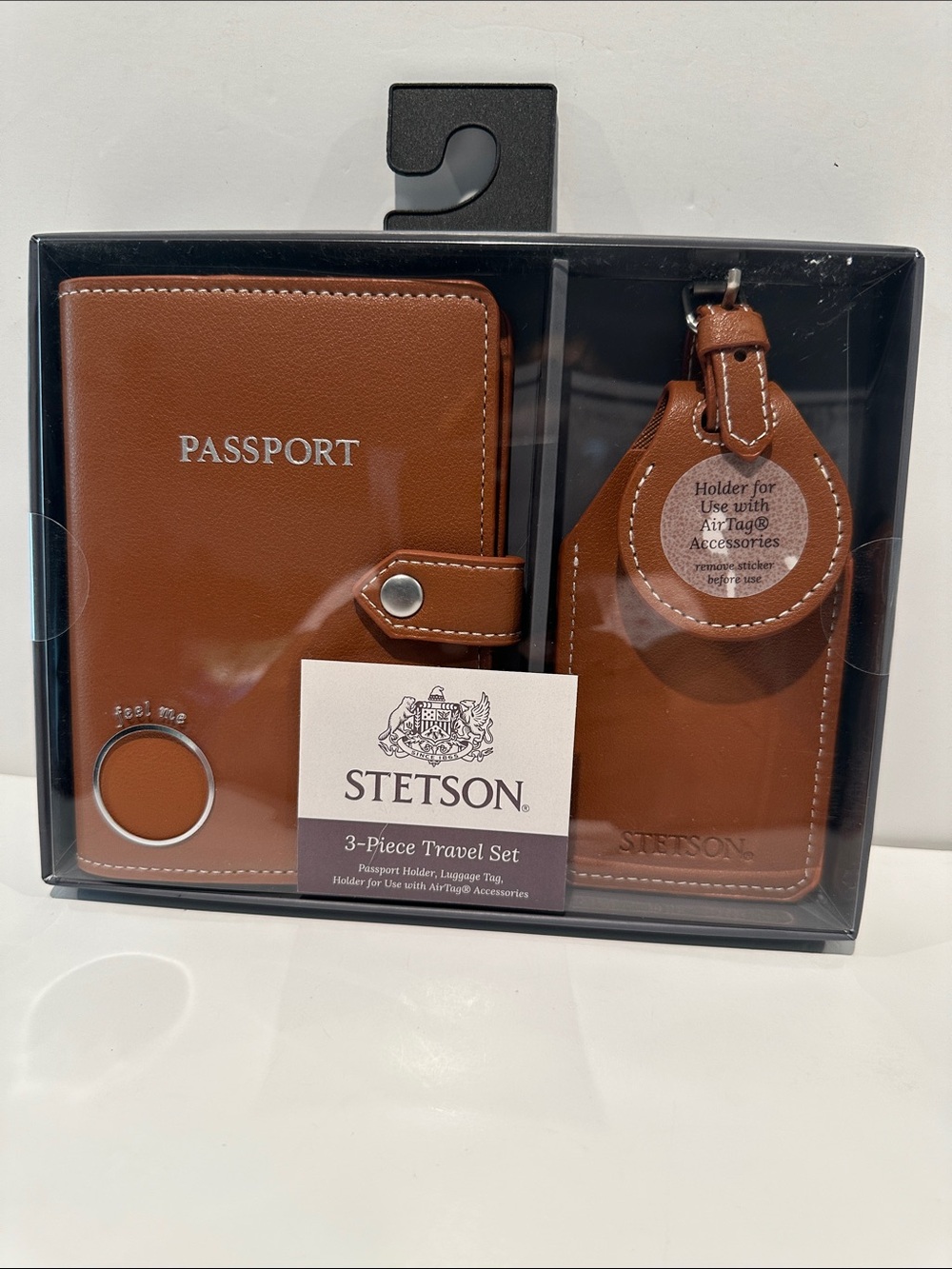 NWT Stetson (3) Piece Passport Holder, Luggage Tag for use with AirTag.
